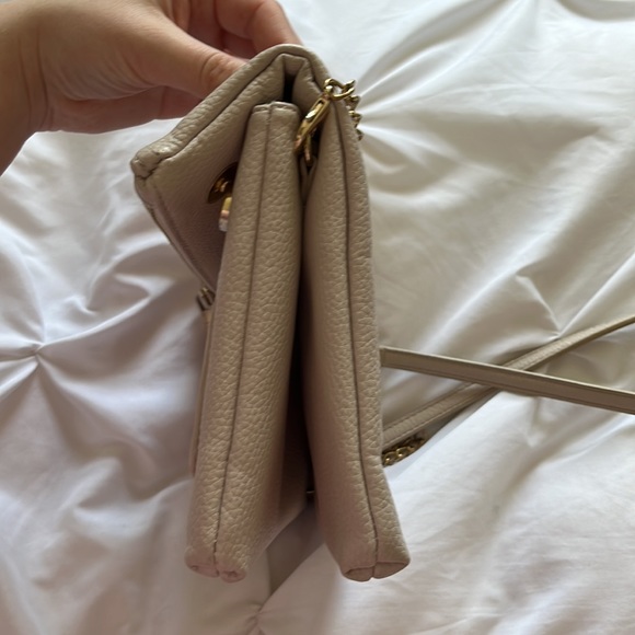 Beige/Light Pink Purse - Picture 9 of 9